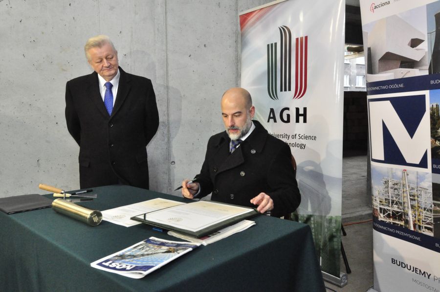 Kliknij aby zobaczyć pełny rozmiar