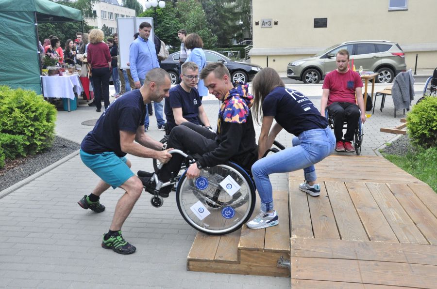 Kliknij aby zobaczyć pełny rozmiar