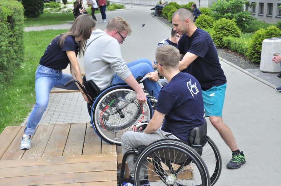 Kliknij aby zobaczyć pełny rozmiar