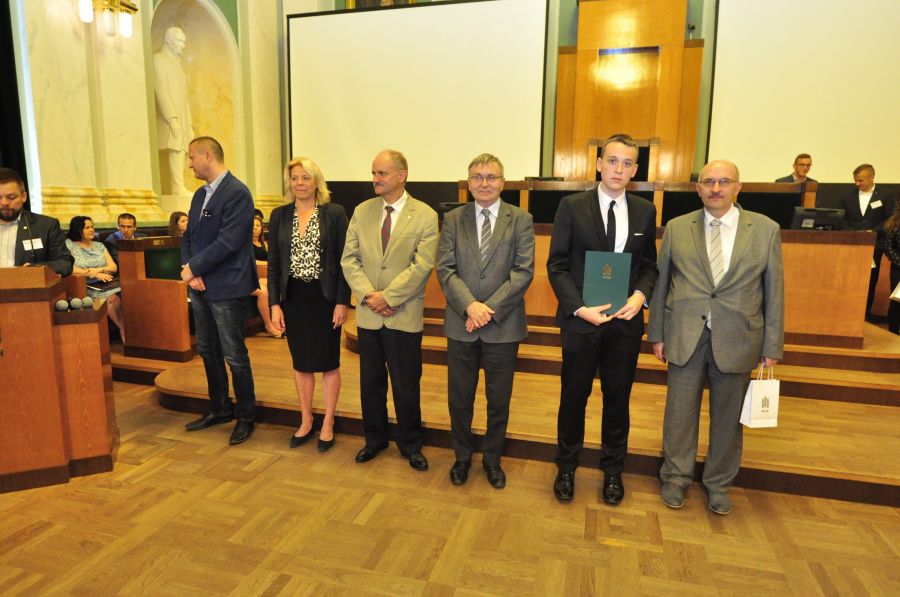 Kliknij aby zobaczyć pełny rozmiar