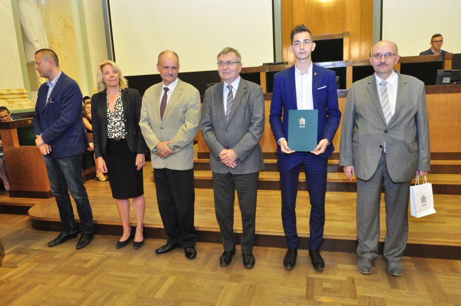 Kliknij aby zobaczyć pełny rozmiar