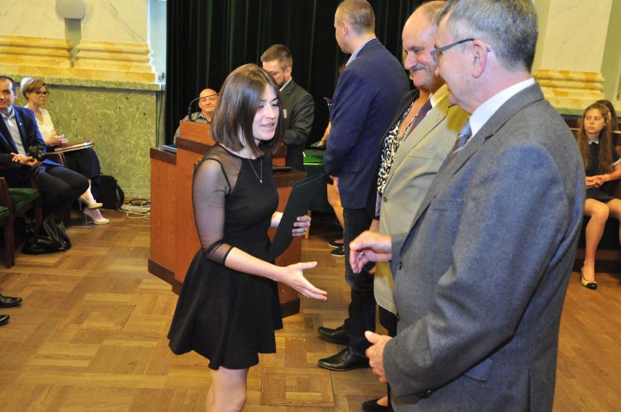 Kliknij aby zobaczyć pełny rozmiar