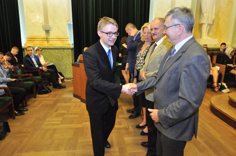 Kliknij aby zobaczyć pełny rozmiar