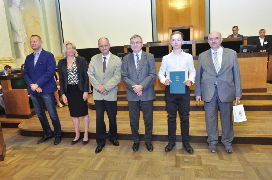 Kliknij aby zobaczyć pełny rozmiar