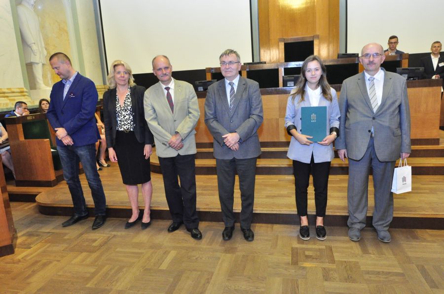 Kliknij aby zobaczyć pełny rozmiar