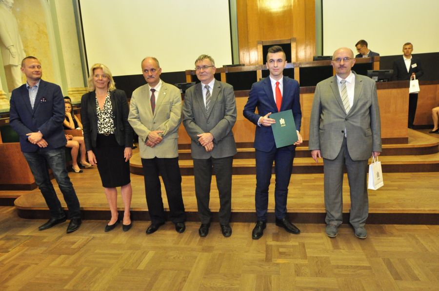 Kliknij aby zobaczyć pełny rozmiar