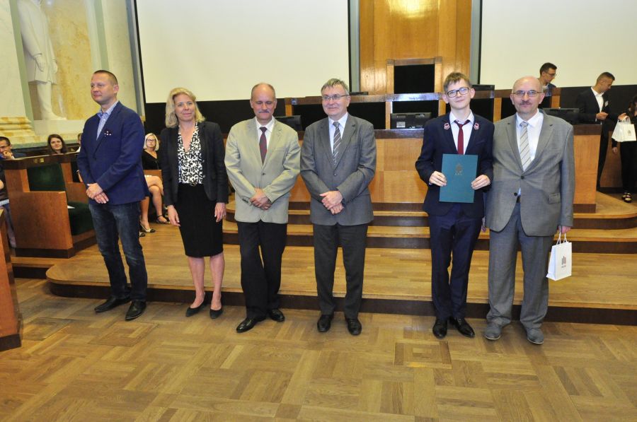 Kliknij aby zobaczyć pełny rozmiar