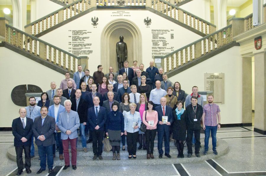 Kliknij aby zobaczyć pełny rozmiar