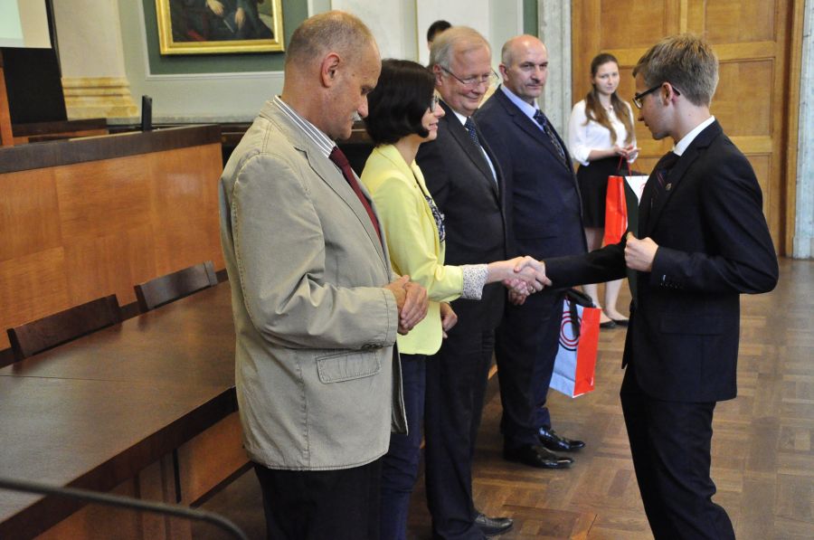 Kliknij aby zobaczyć pełny rozmiar