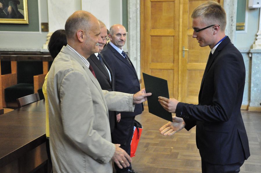 Kliknij aby zobaczyć pełny rozmiar