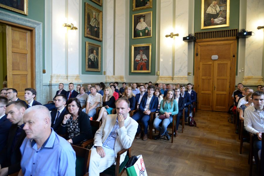 Kliknij aby zobaczyć pełny rozmiar