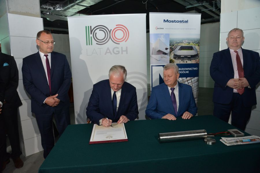 Kliknij aby zobaczyć pełny rozmiar