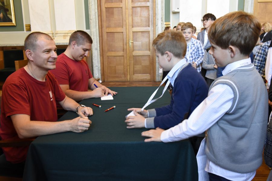 Kliknij aby zobaczyć pełny rozmiar