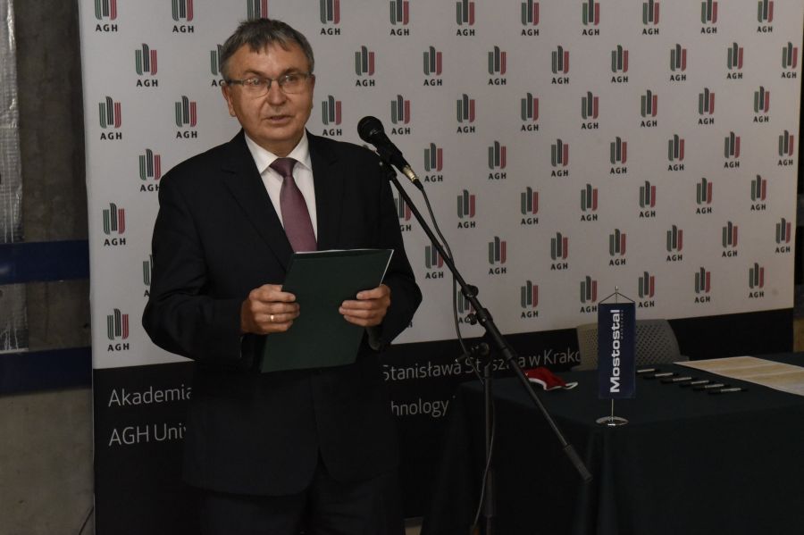 Kliknij aby zobaczyć pełny rozmiar