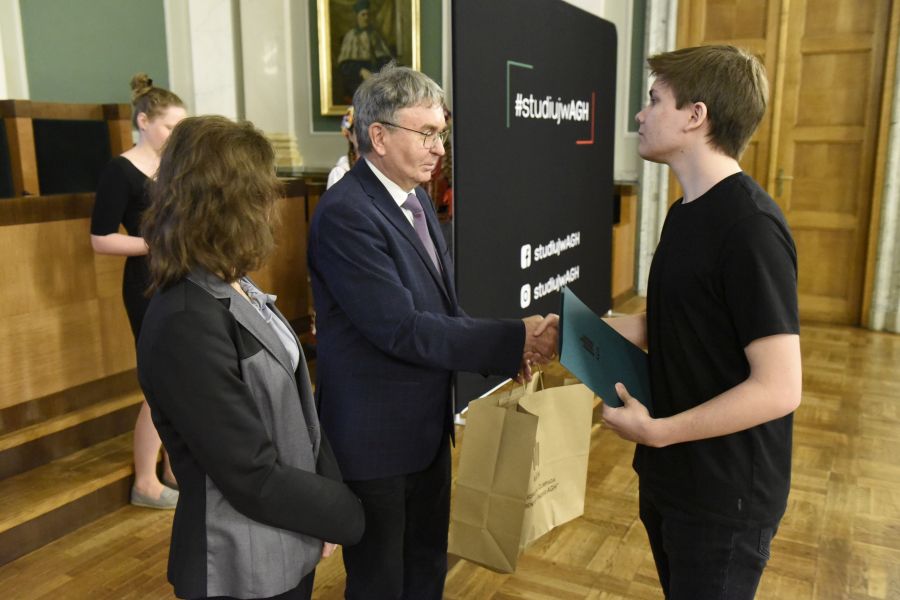 Kliknij aby zobaczyć pełny rozmiar