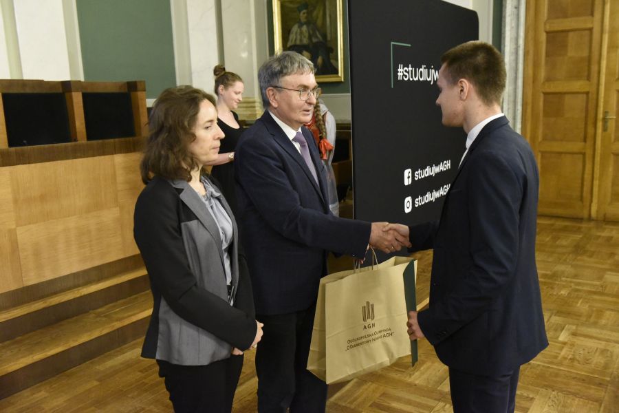 Kliknij aby zobaczyć pełny rozmiar