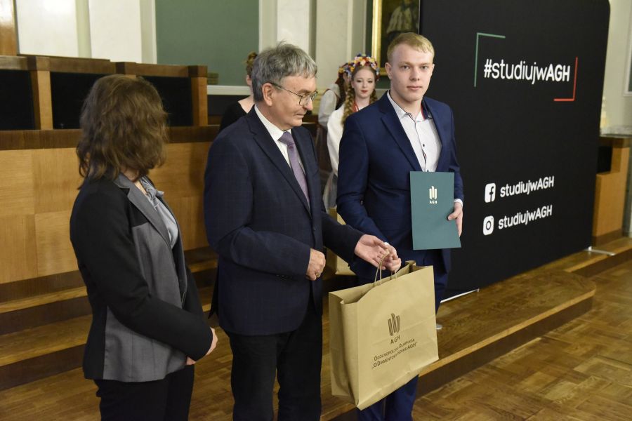 Kliknij aby zobaczyć pełny rozmiar