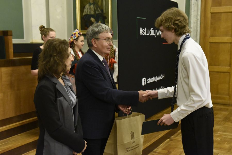 Kliknij aby zobaczyć pełny rozmiar