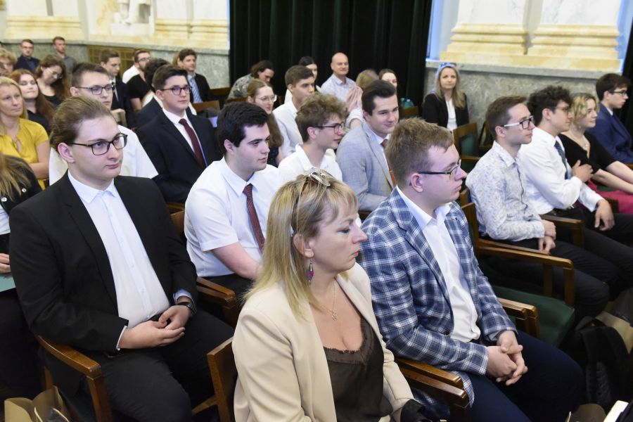 Kliknij aby zobaczyć pełny rozmiar