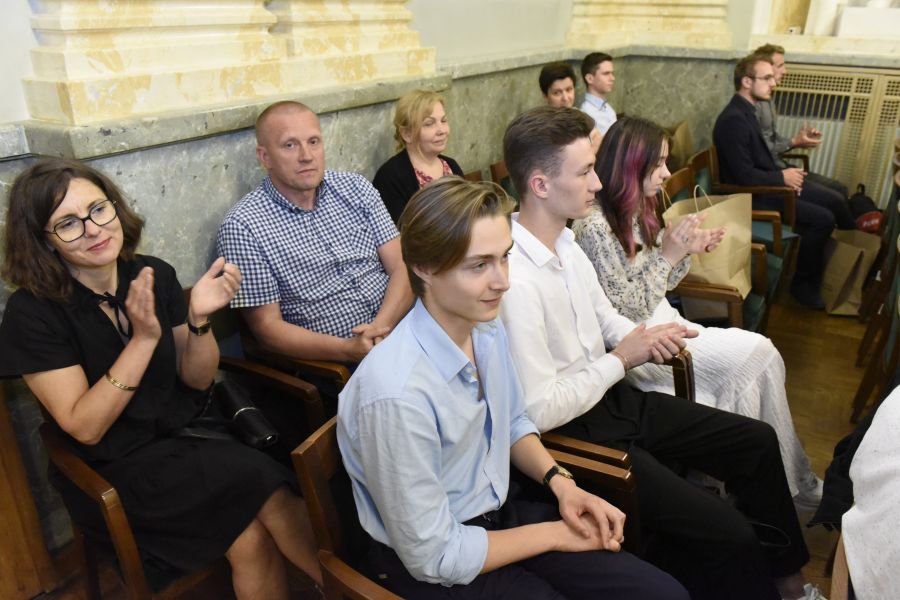 Kliknij aby zobaczyć pełny rozmiar