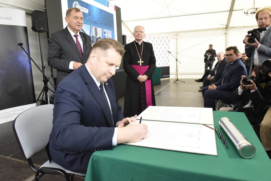 Kliknij aby zobaczyć pełny rozmiar