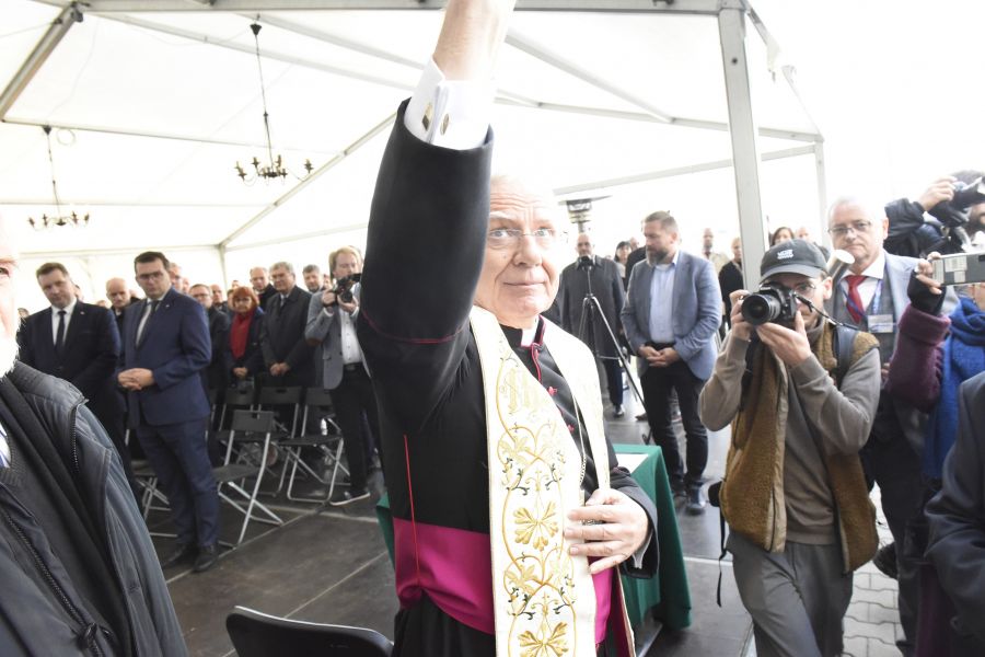 Kliknij aby zobaczyć pełny rozmiar