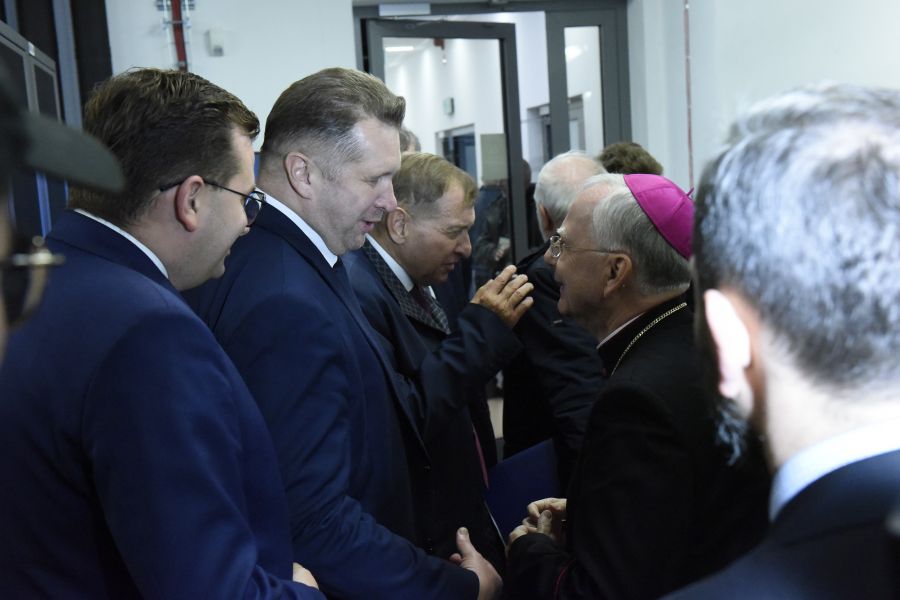 Kliknij aby zobaczyć pełny rozmiar