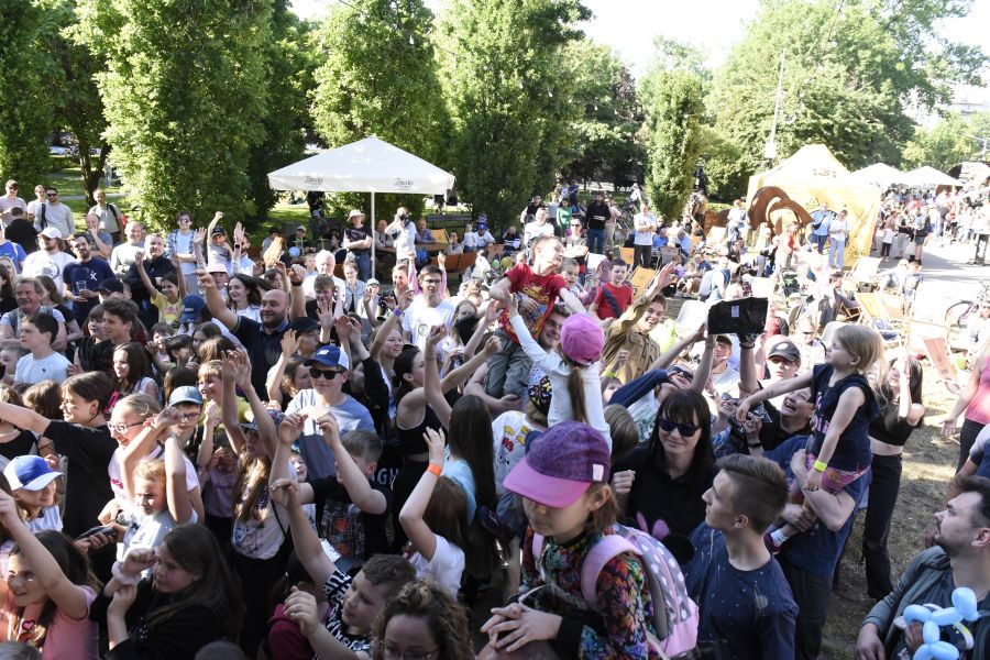 Kliknij aby zobaczyć pełny rozmiar