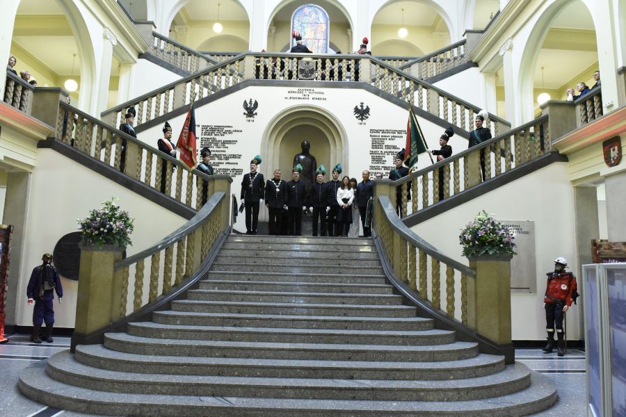 Kliknij aby zobaczyć pełny rozmiar