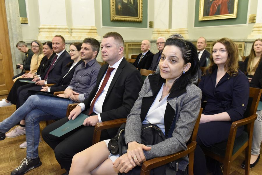 Kliknij aby zobaczyć pełny rozmiar