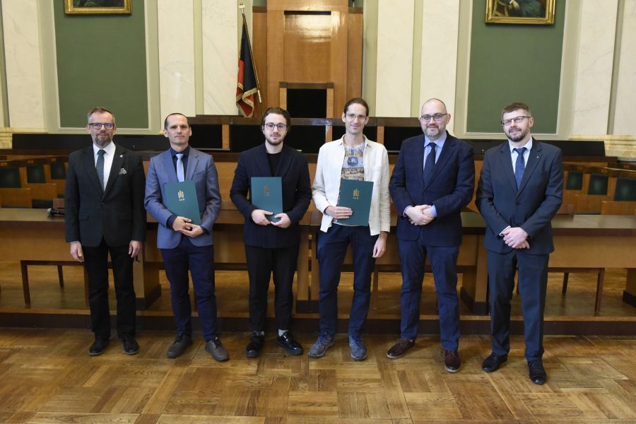 Kliknij aby zobaczyć pełny rozmiar