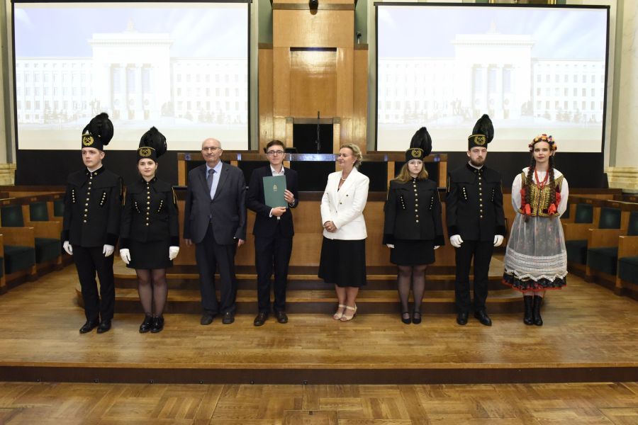 Kliknij aby zobaczyć pełny rozmiar
