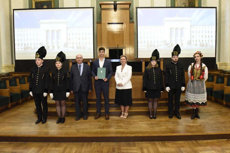 Kliknij aby zobaczyć pełny rozmiar