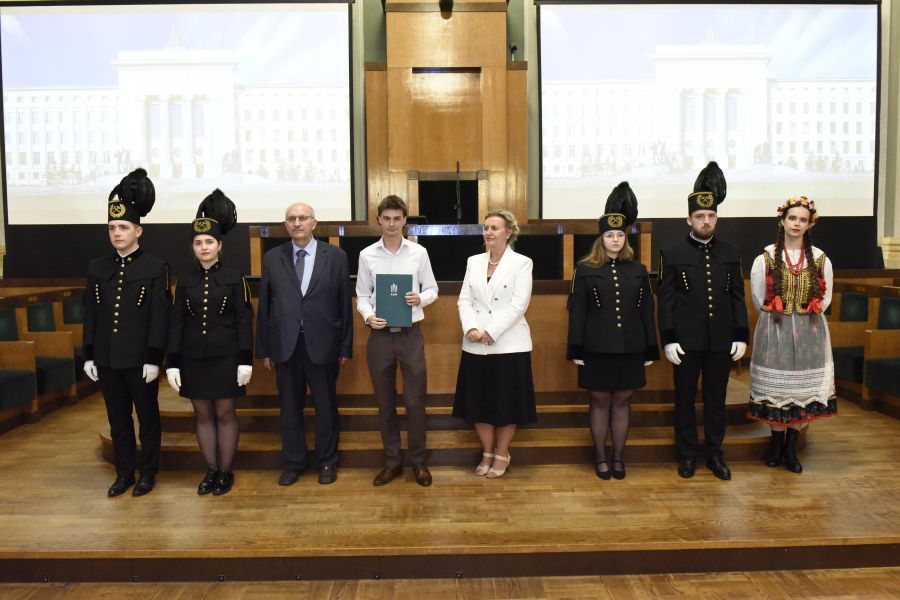 Kliknij aby zobaczyć pełny rozmiar