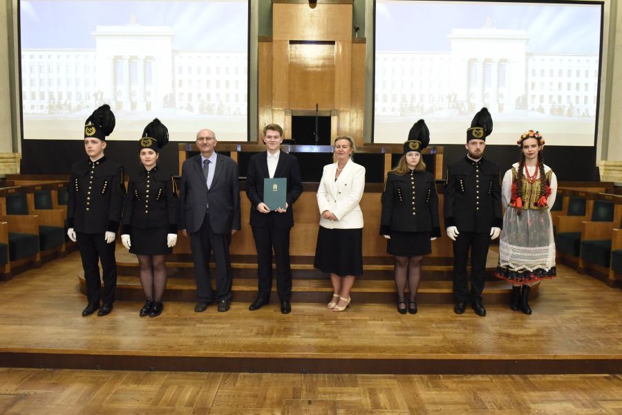 Kliknij aby zobaczyć pełny rozmiar