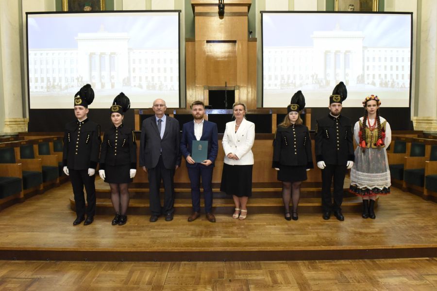 Kliknij aby zobaczyć pełny rozmiar