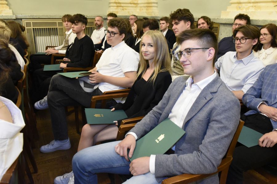 Kliknij aby zobaczyć pełny rozmiar