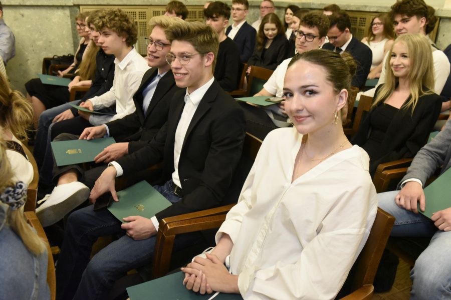 Kliknij aby zobaczyć pełny rozmiar