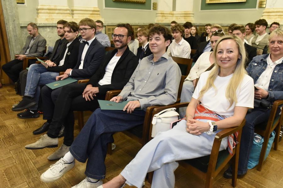 Kliknij aby zobaczyć pełny rozmiar