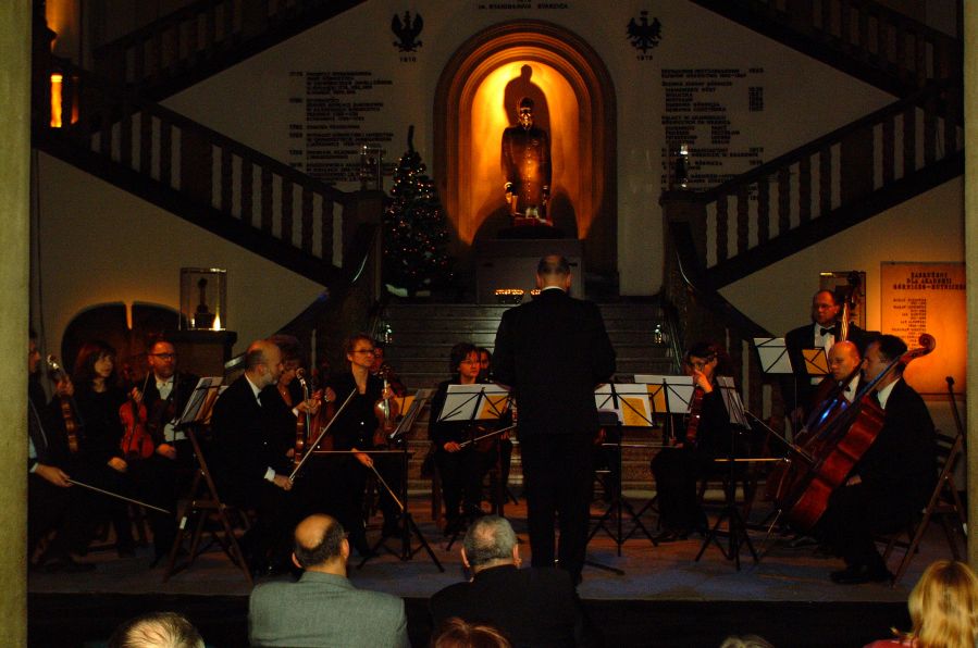 Kliknij aby zobaczyć pełny rozmiar