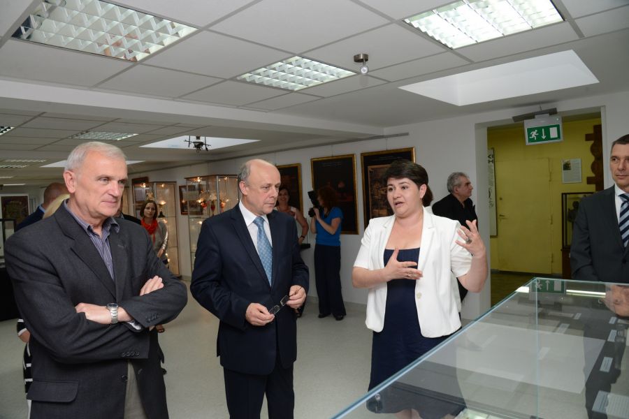 Kliknij aby zobaczyć pełny rozmiar