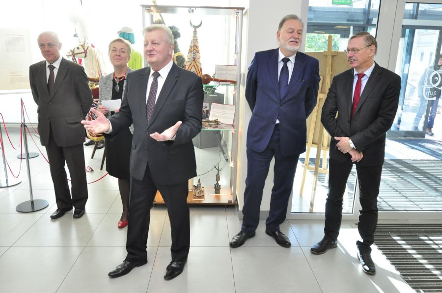 Kliknij aby zobaczyć pełny rozmiar