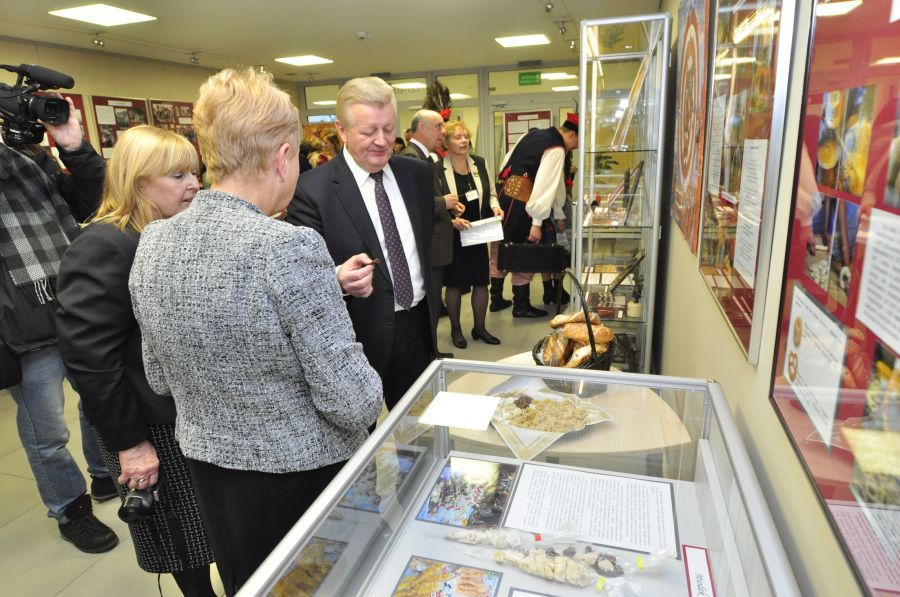 Kliknij aby zobaczyć pełny rozmiar