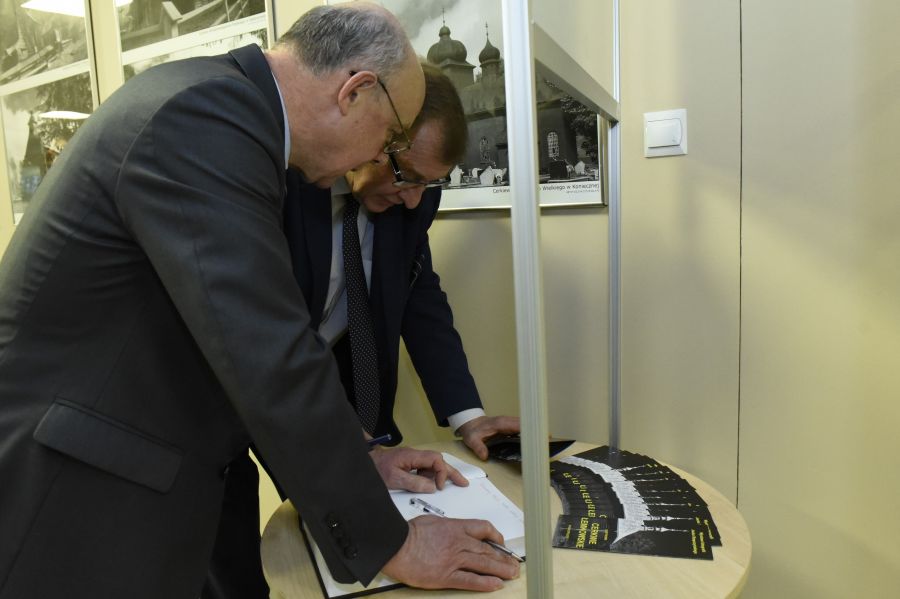 Kliknij aby zobaczyć pełny rozmiar